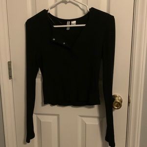 H&M Black Cropped Long Sleeve Size S